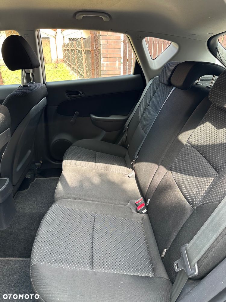 Hyundai i30 - 12