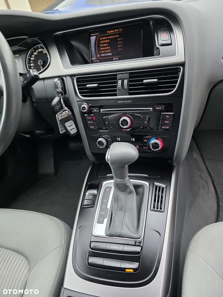 Audi A4 Limousine - 25