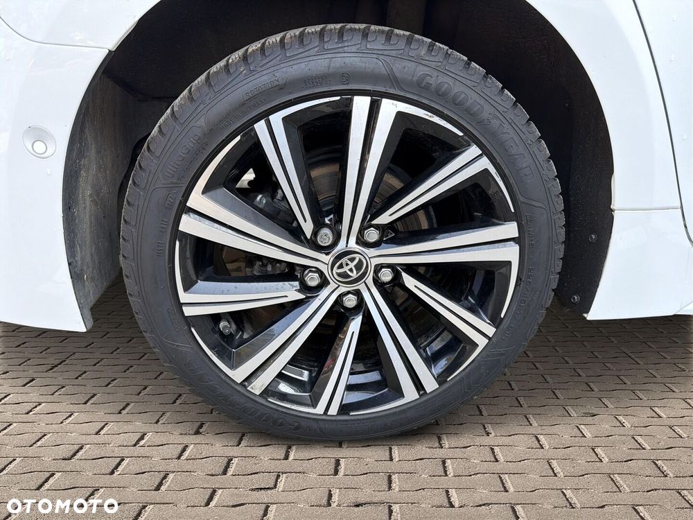 Toyota Corolla 1.8 Hybrid Comfort - 15