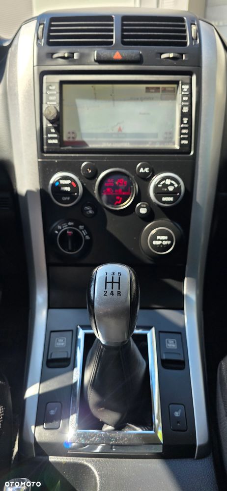 Suzuki Grand Vitara 1.9 DDiS - 10