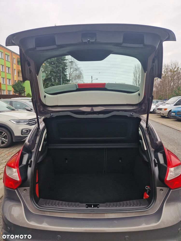 Ford Focus 1.0 EcoBoost Trend Sport - 9