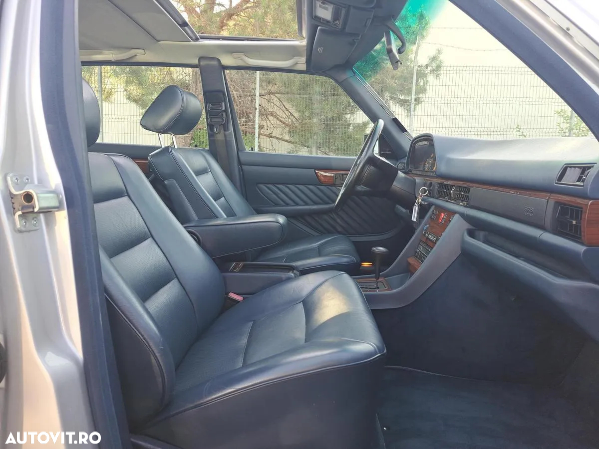 Mercedes-Benz S - 12