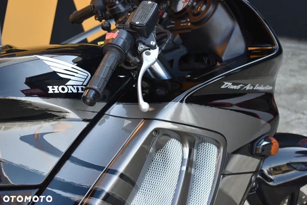 Honda CBR - 34