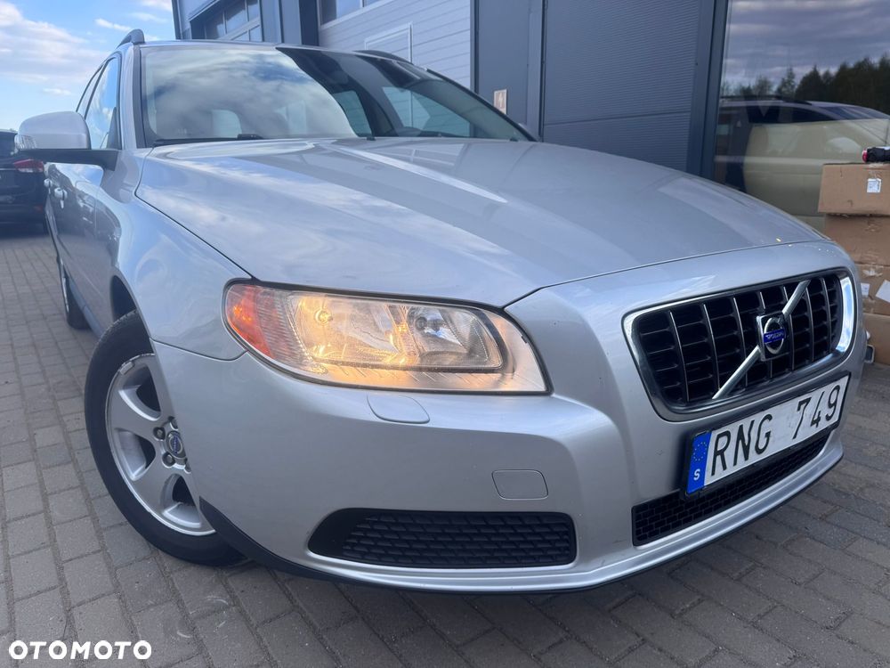 Volvo V70 2.5T Summum - 10