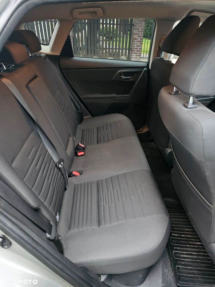 Toyota Auris 1.8 HSD Prestige - 23