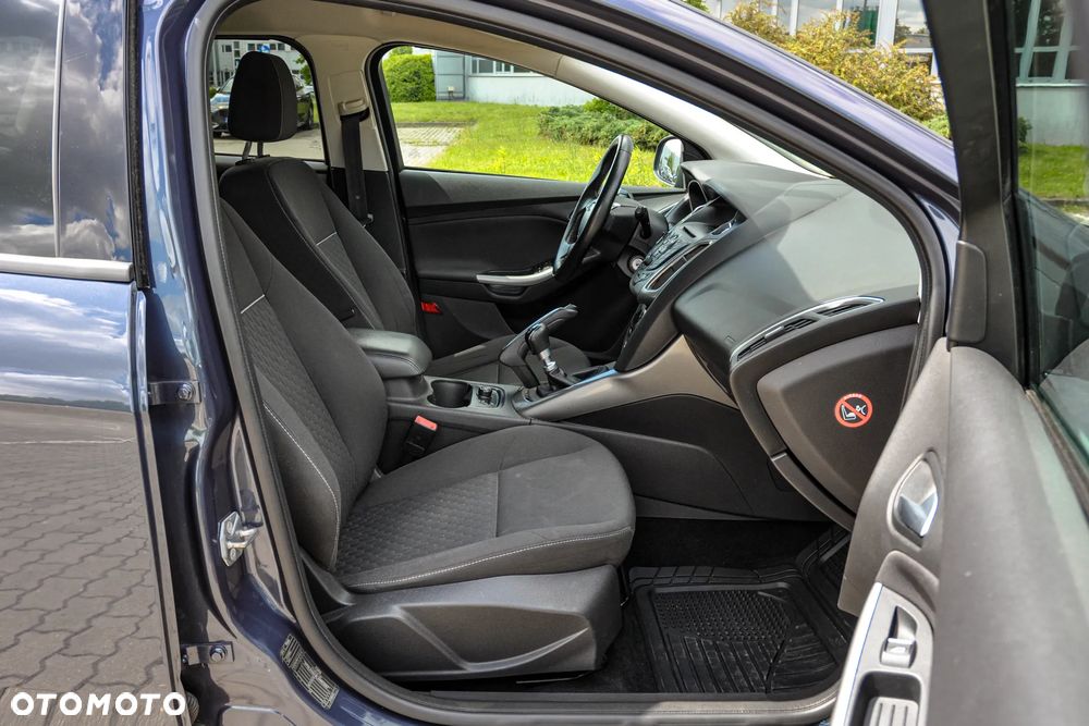 Ford Focus SW 1.0 EcoBoost Trend - 11