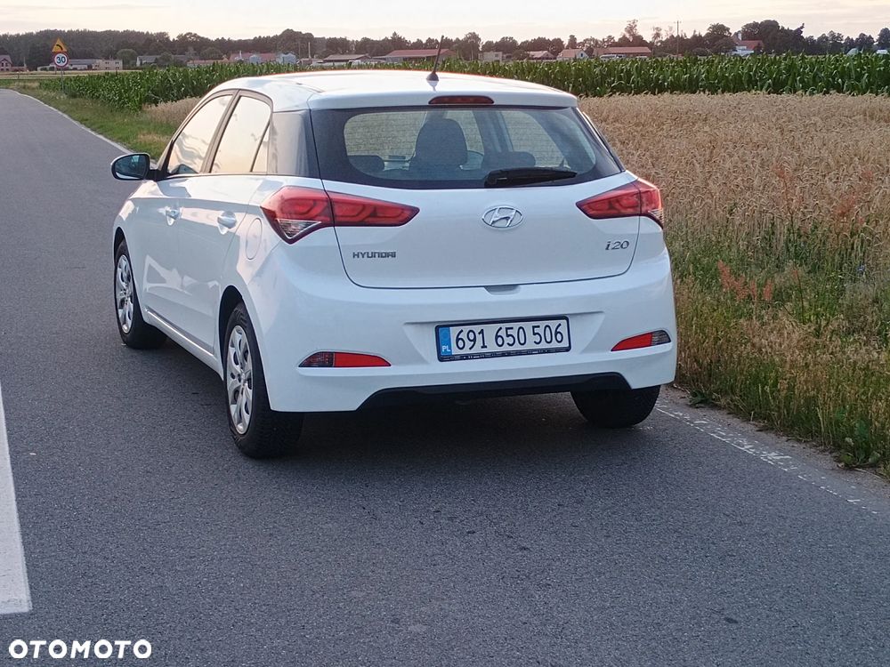 Hyundai I20 2017 photo 5