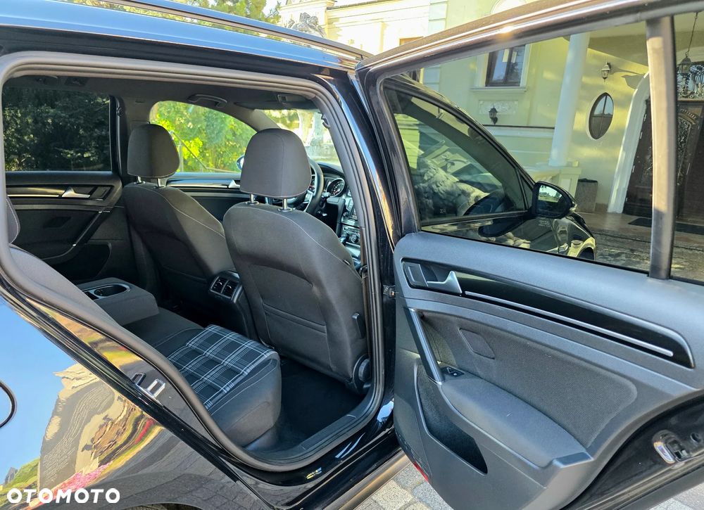 Volkswagen Golf Variant GTD 2.0 TDI SCR DSG - 24