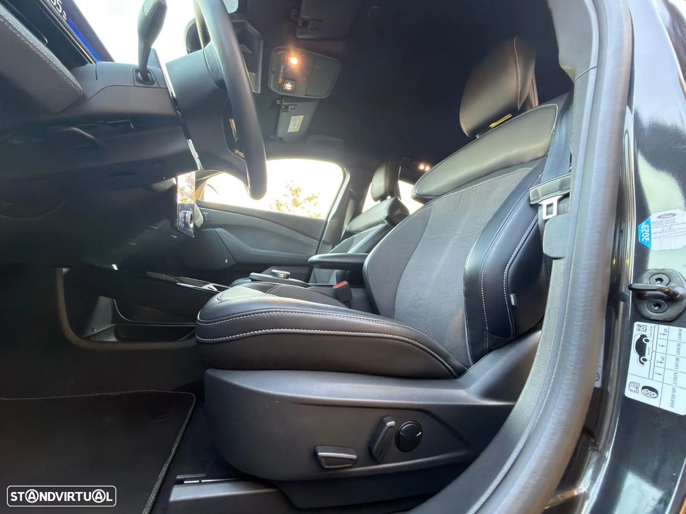 Ford Mustang Mach-E 98.7 kWh GT AWD - 38