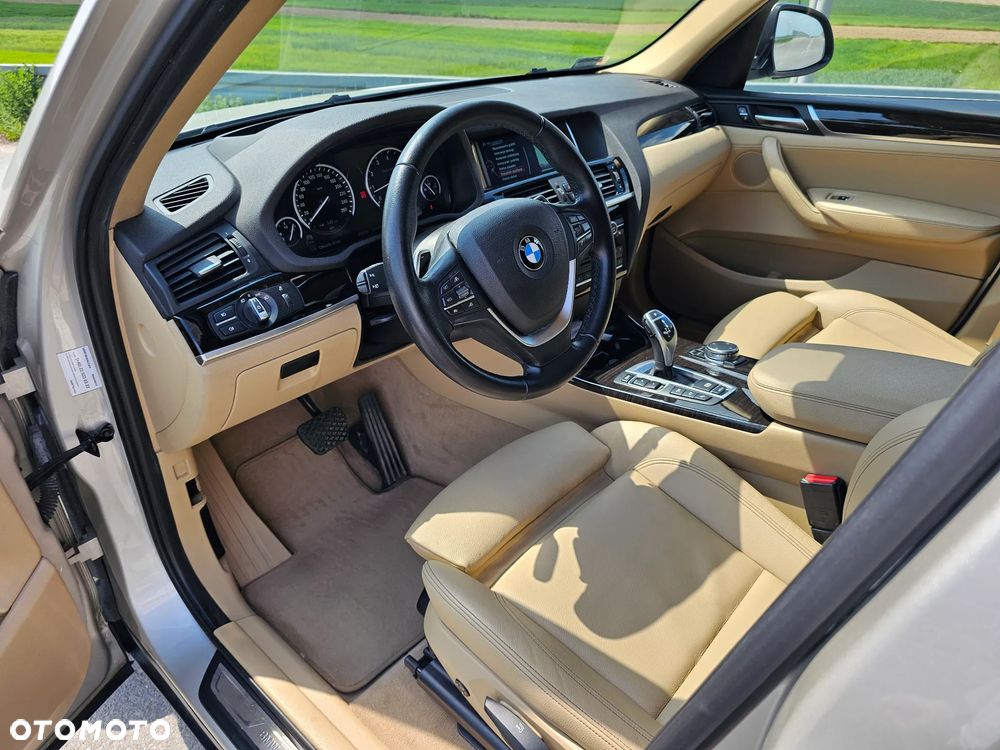 BMW X3 xDrive28i xLine - 6