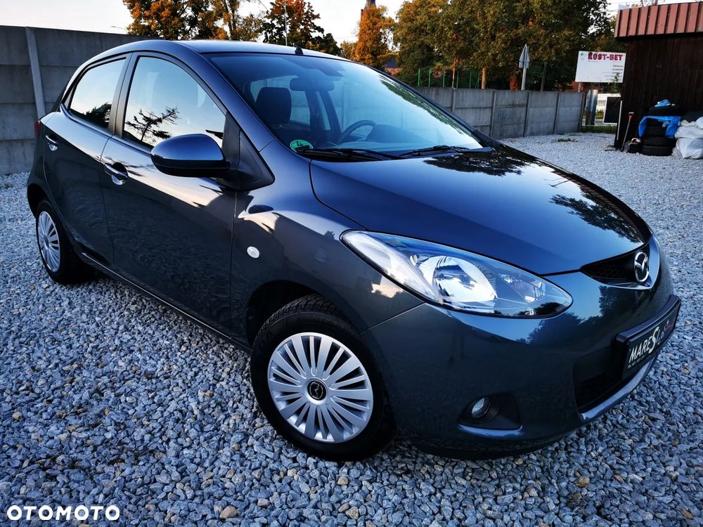Mazda 2