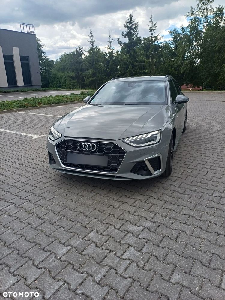 Audi A4 Avant - 14