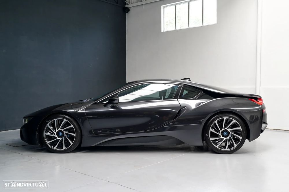 BMW i8 - 10