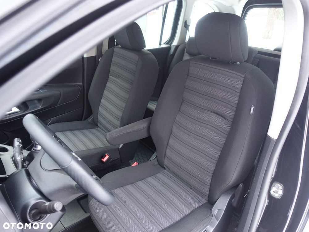 Opel Combo 1.5 D Start/Stop Selection - 9