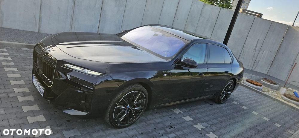 BMW Seria 7 - 1
