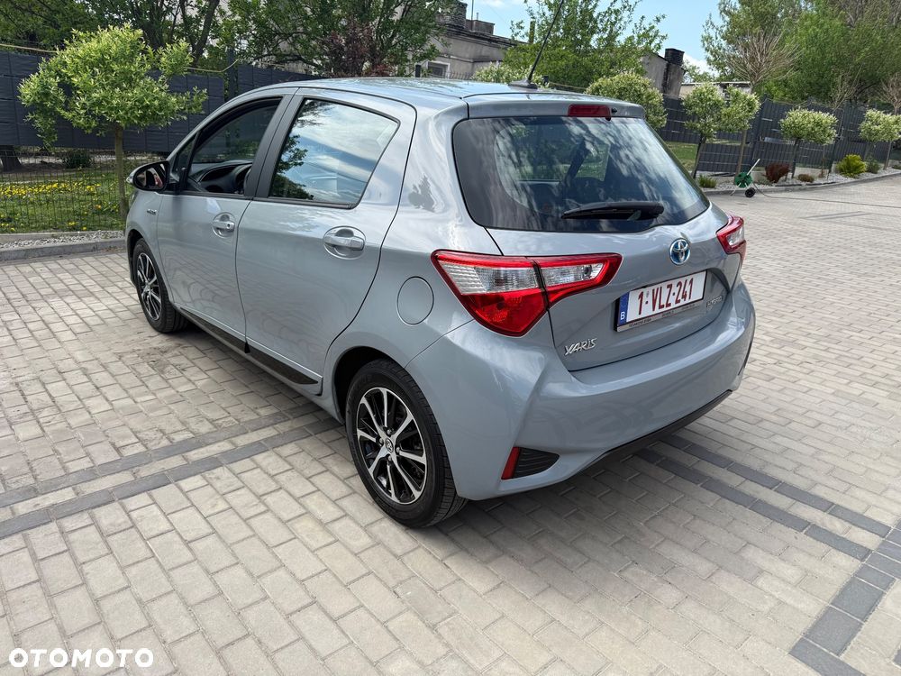 Toyota Yaris 1.5 VVT-i Comfort - 5