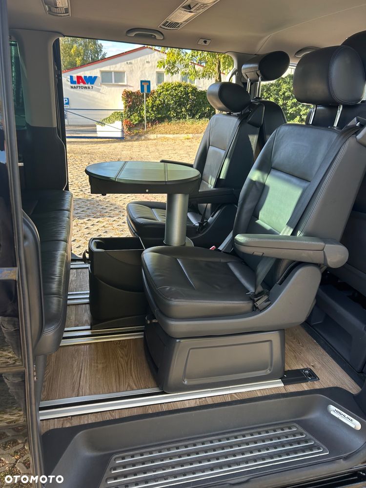 Volkswagen Multivan - 10