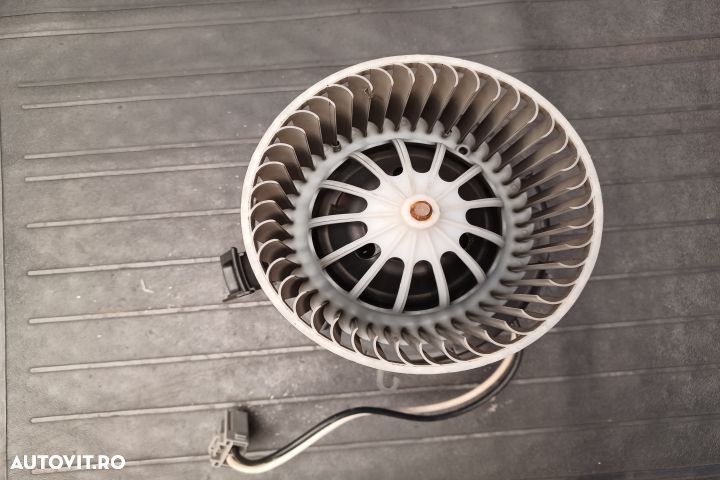 Ventilator aeroterma 25020139 25020139 Opel Astra J [facelift] [2012 - 3