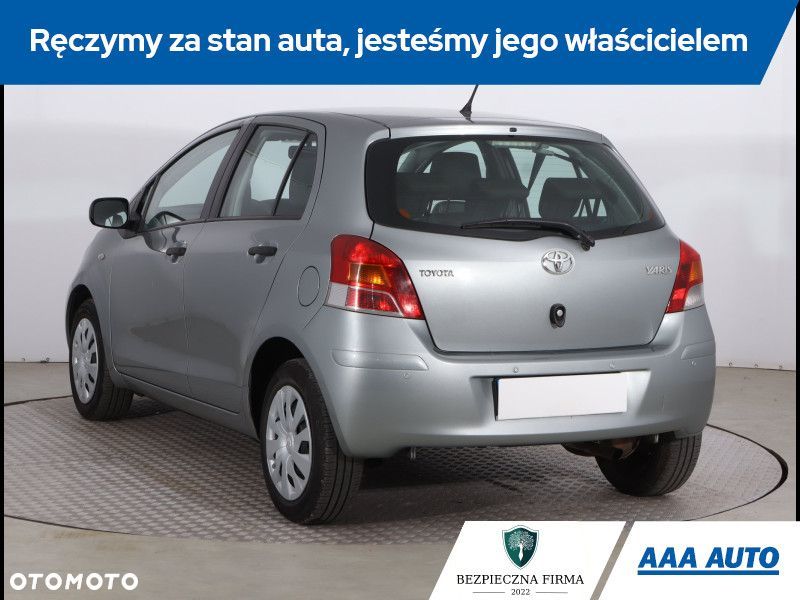 Toyota Yaris - 6