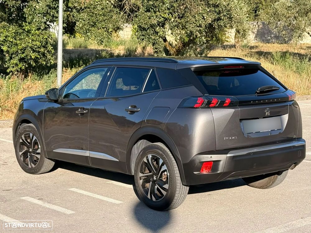 Peugeot 2008 1.2 PureTech Allure Pack - 4