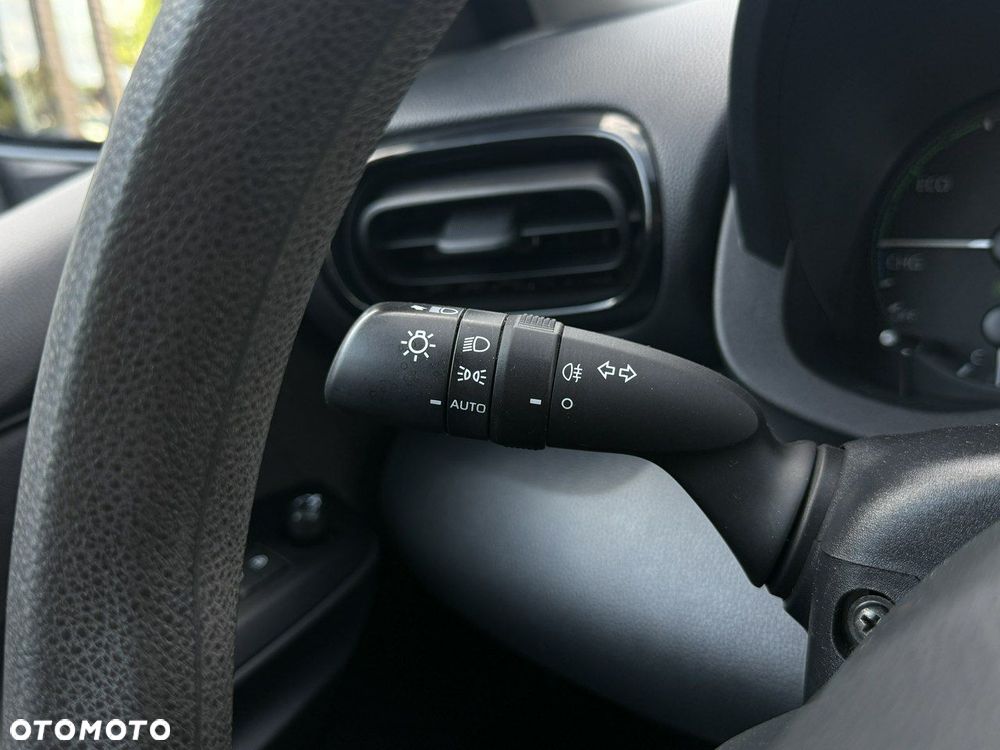 Toyota Yaris Hybrid 1.5 Active - 20