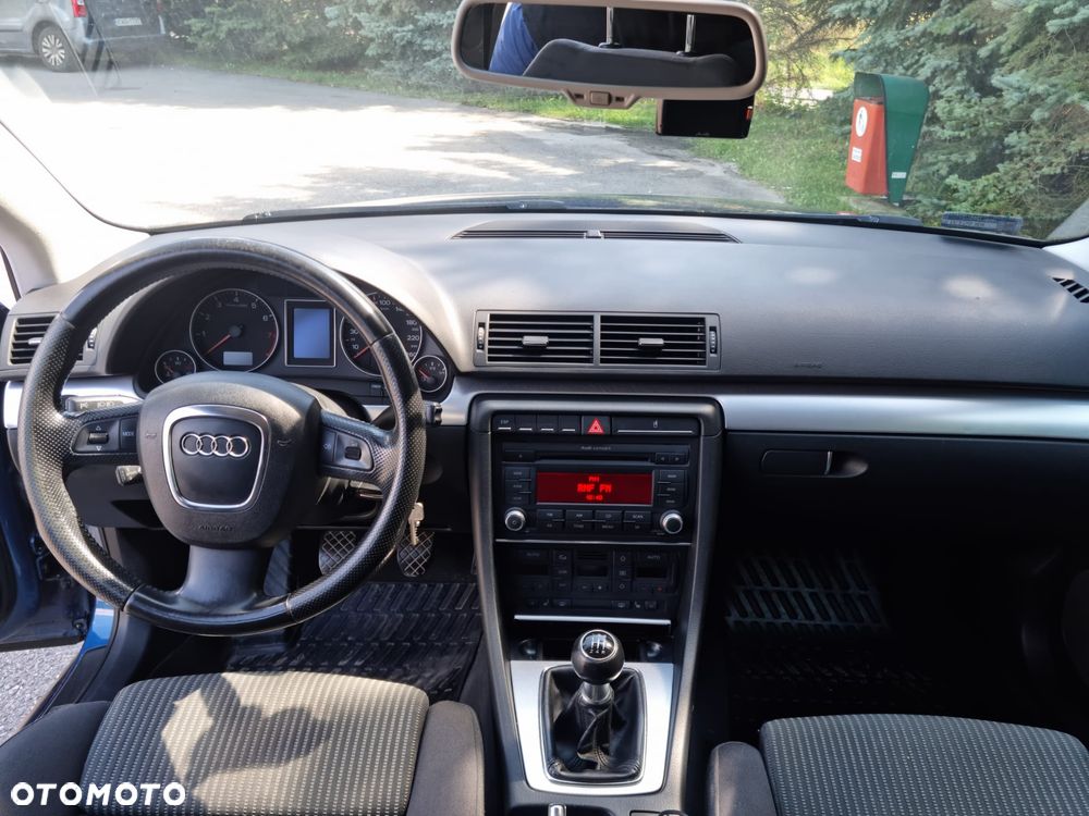 Audi A4 Avant - 13
