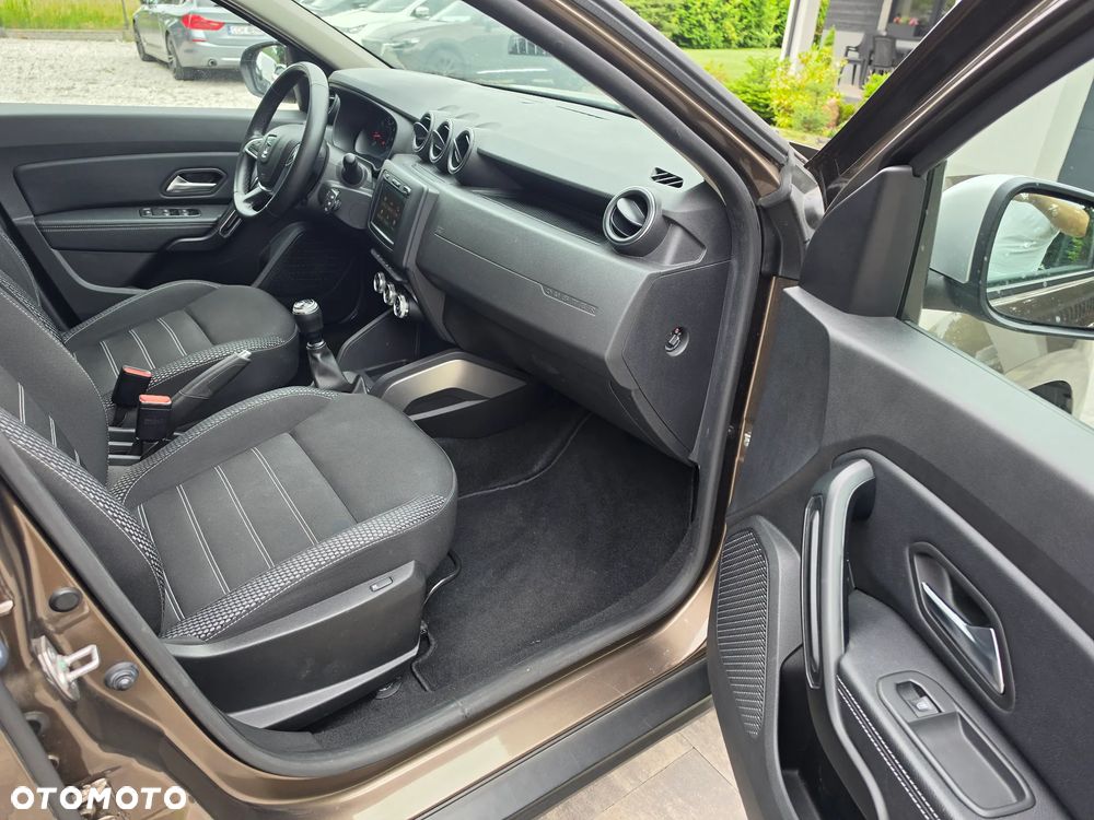 Dacia Duster 1.6 SCe Prestige - 14