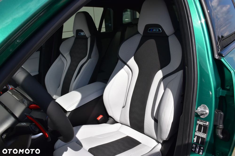 BMW M3 Competition M xDrive - 16