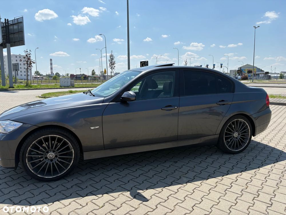 BMW Seria 3 320d - 5