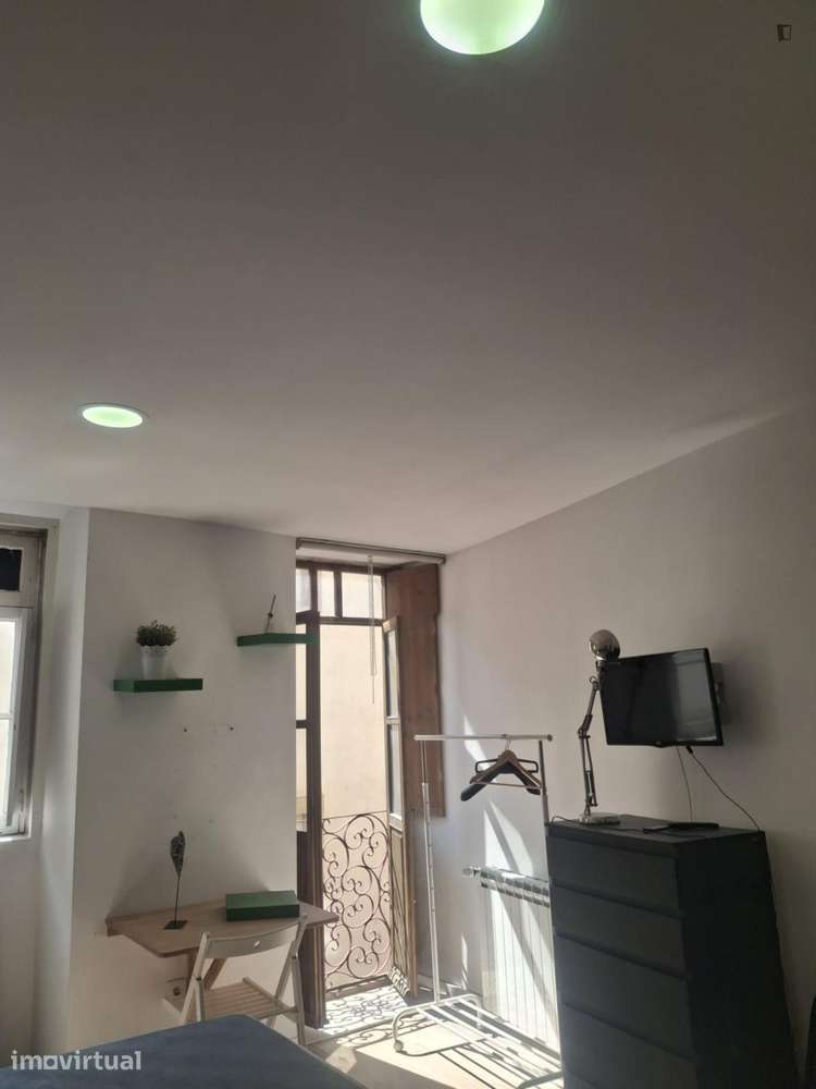 Estúdio - localizado em Montarroio Coimbra - Grande imagem: 5/17