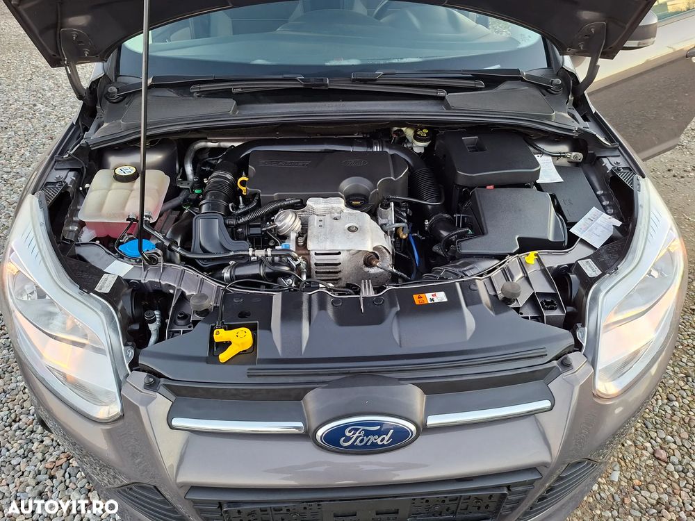 Ford Focus - 16