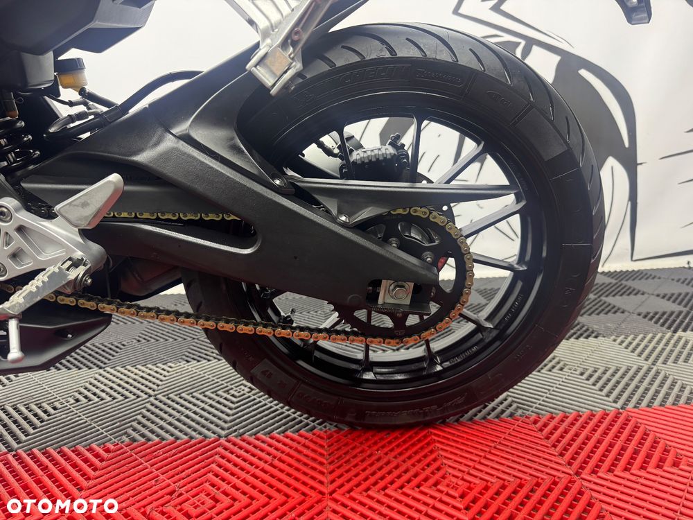 Yamaha MT - 18