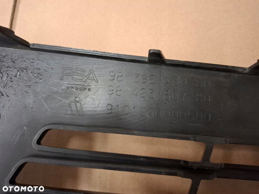 GRILL ATRAPA OPEL ASTRA L 6 VI ORYGINAŁ ŁADNY STAN - 12