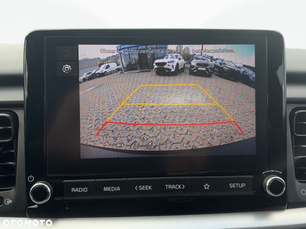 Kia Stonic - 21
