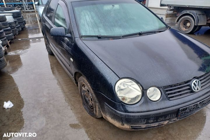 Dezmembrez Volkswagen VW Polo 4 9N [2001 - 2005] Hatchback 5-usi 1.2 - 5