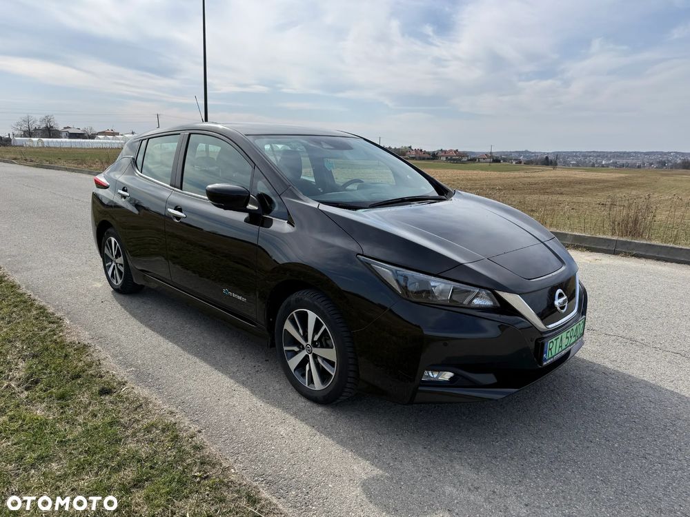 Nissan Leaf 40kWh N-Connecta - 5