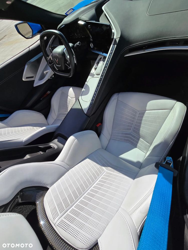 Chevrolet Corvette Stingray 2LT 6.2 V8 Automatik - 21