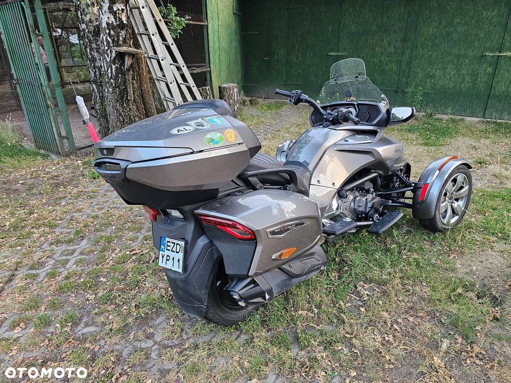 Can-Am Spyder - 5