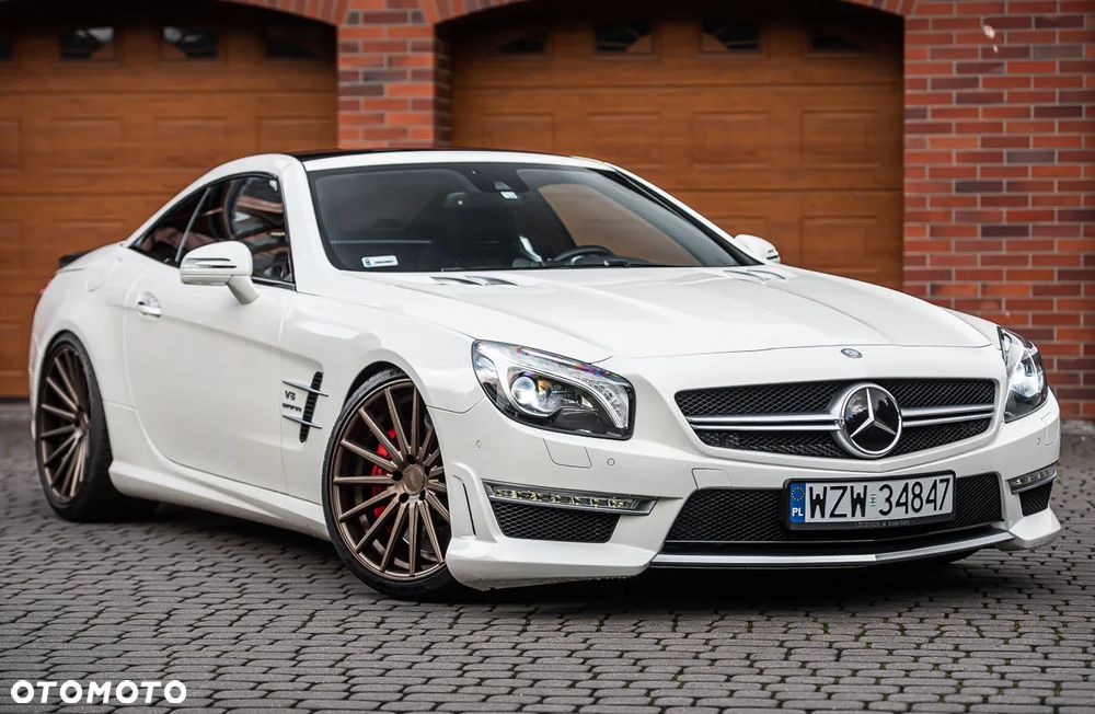 Mercedes-Benz SL 63 AMG AMG Speedshift MCT 7-Gang Sportgetriebe AMG Performance Package - 3