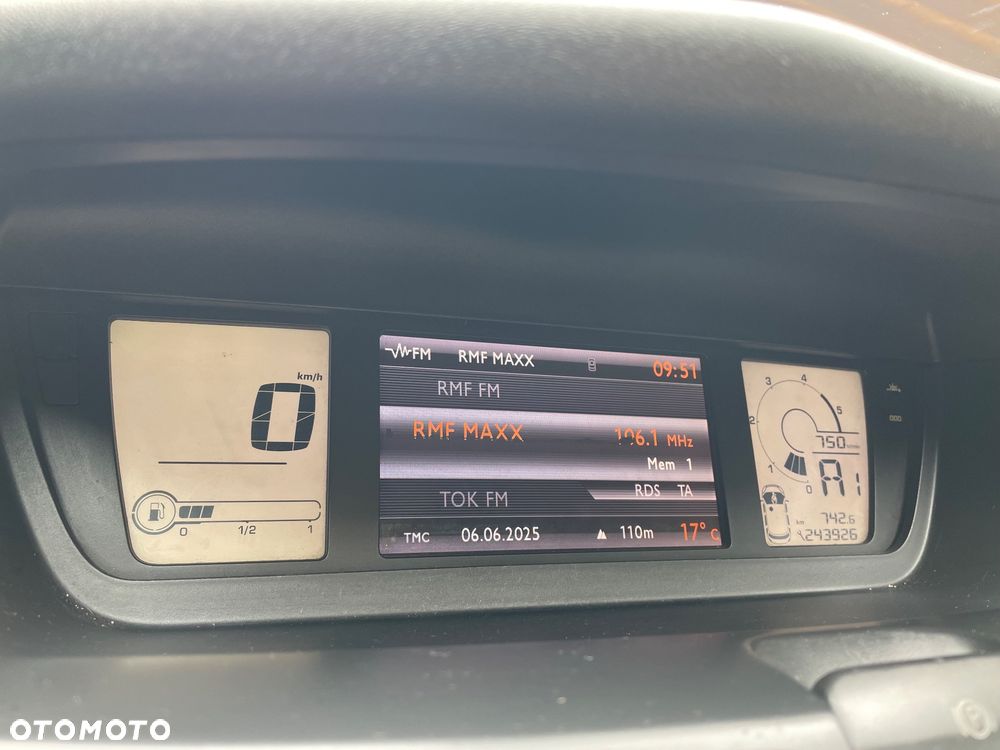 Citroën C4 Picasso 1.6 HDi FAP ESG6 Style - 19