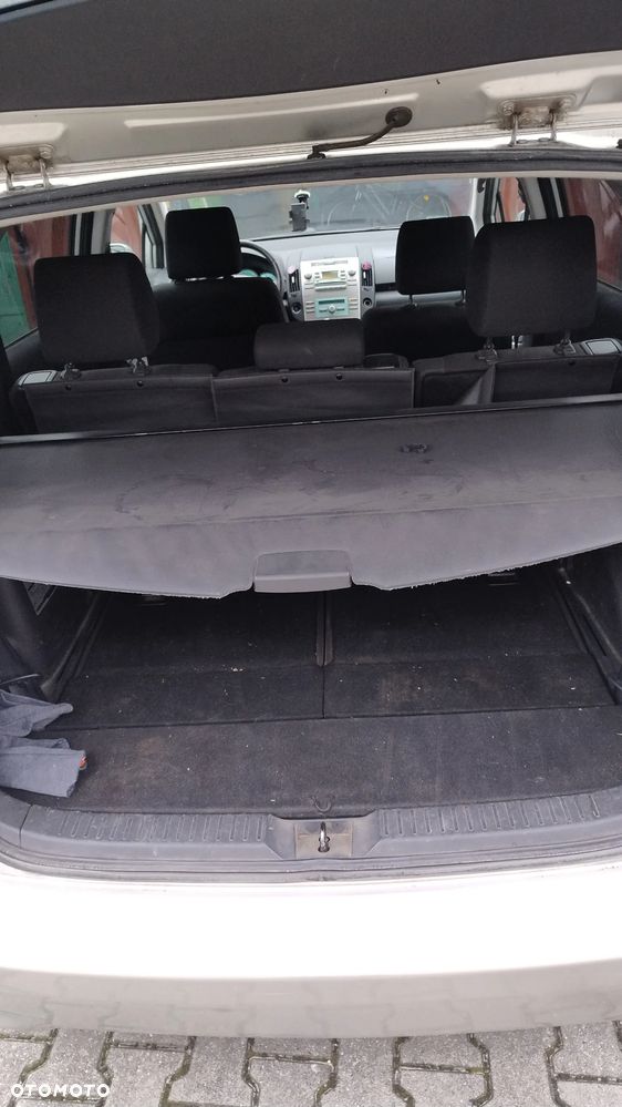 Toyota Corolla Verso 2.0 D-4D Sol - 7