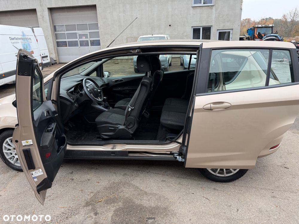 Ford B-MAX - 13