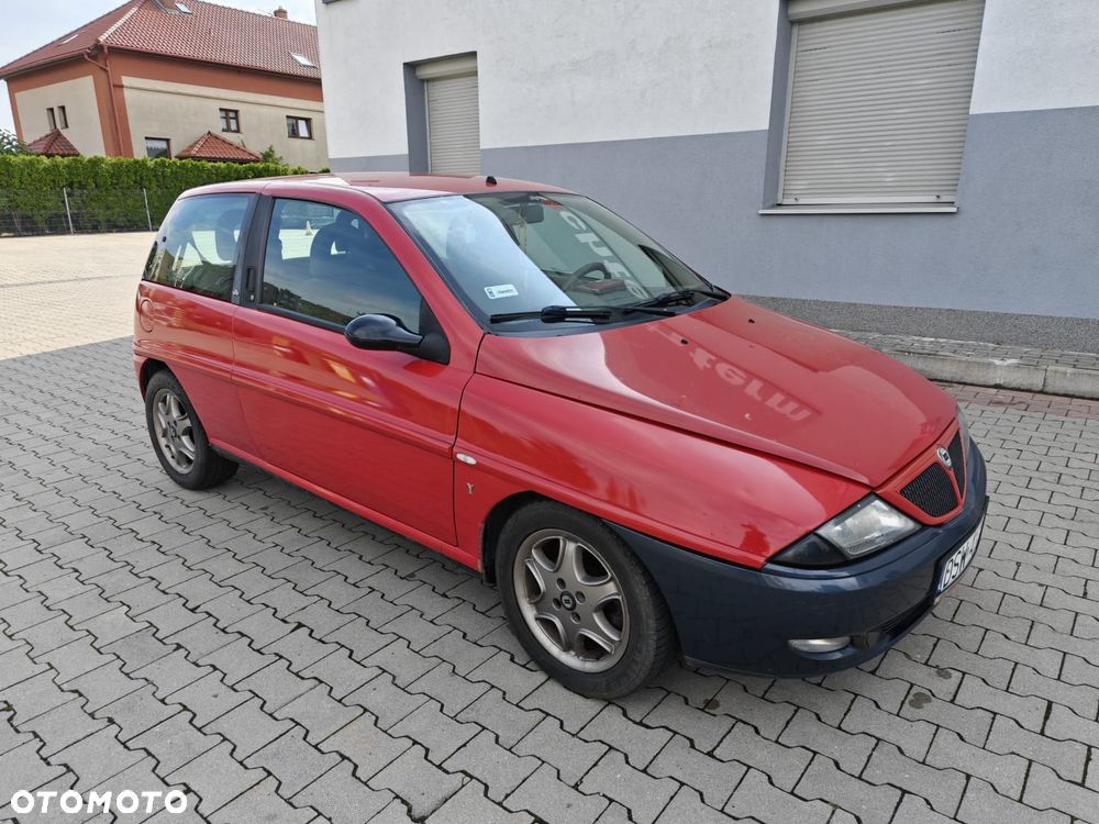 Lancia Ypsilon - 7