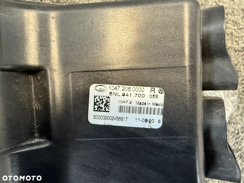 Halogen Prawy VW TIGUAN 2 - 3