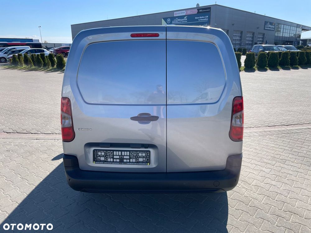 Opel Combo Cargo Combo Cargo Załogowy XL Diesel 102 KM Manual - 4