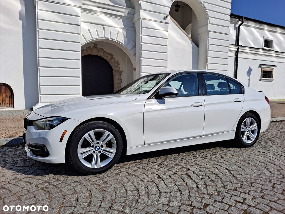 BMW Seria 3 328i xDrive Sport Line - 6
