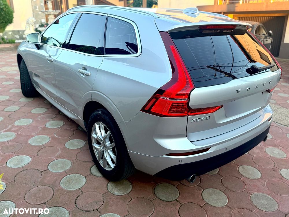 Volvo XC 60 B4 MHEV Momentum Pro - 3