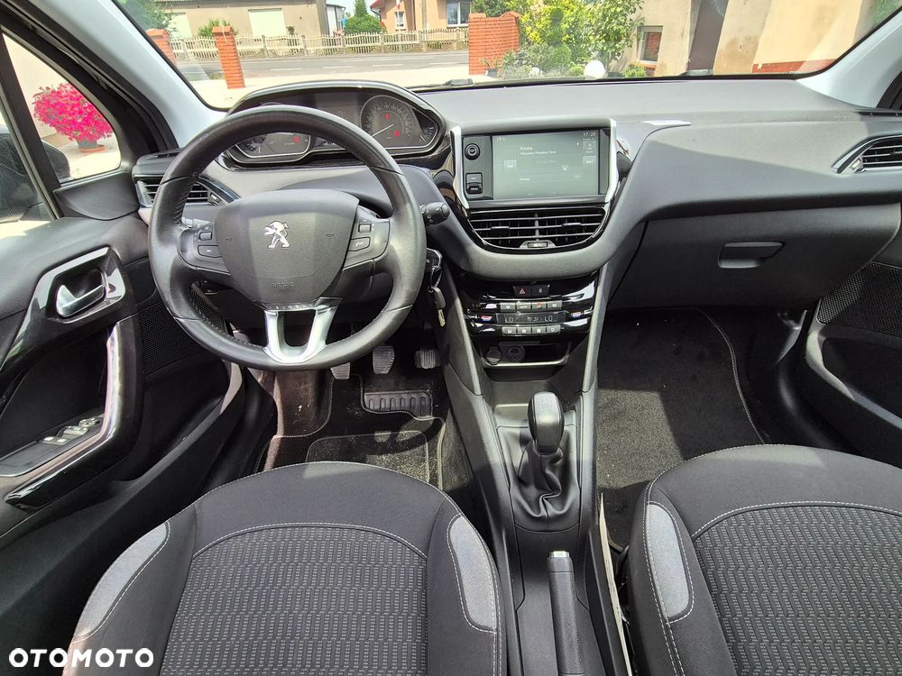 Peugeot 208 1.6 BlueHDi Active S&S - 5
