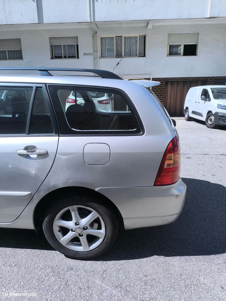 Toyota Corolla SW 1.4 D-4D - 3