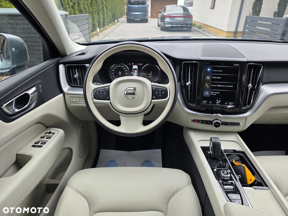 Volvo XC 60 - 33